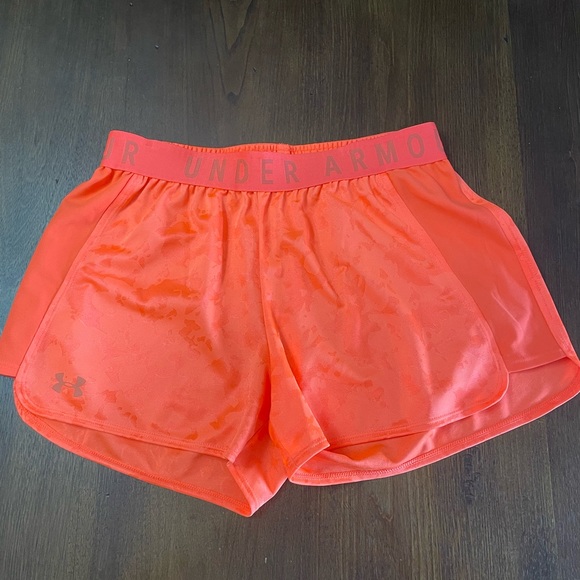 Under armour Women's UA Play Up 2.0 Shorts Shorts, orange size small - Picture 1 of 4